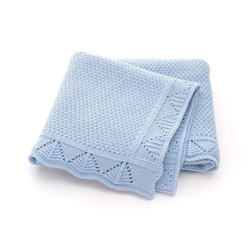 Children Solid Color Hollow Carved Graphic Design Simply Style Wool Quilt Blanket